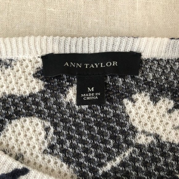 Ann Taylor Black & White Daisy Button Up Cardigan - Picture 2 of 3